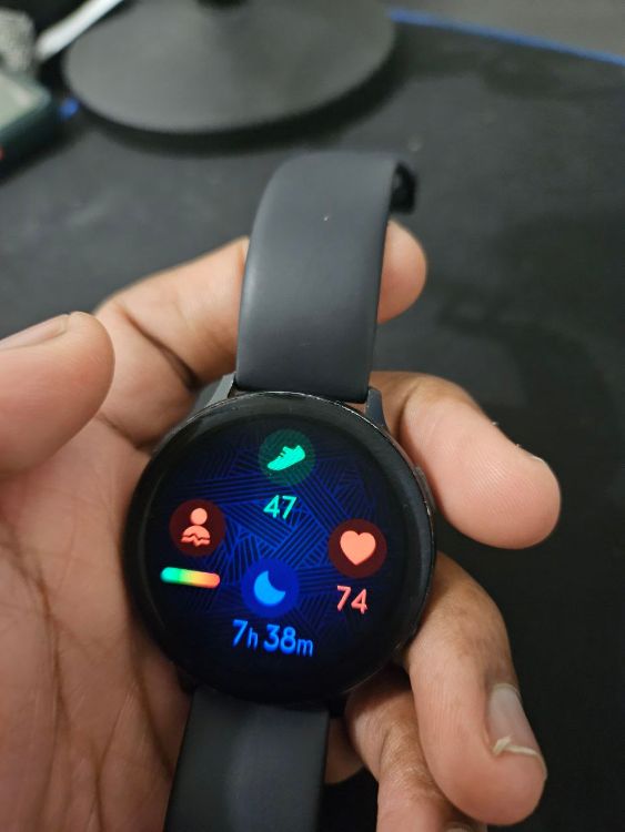 Photo 1 de Samsung Galaxy Watch Active2